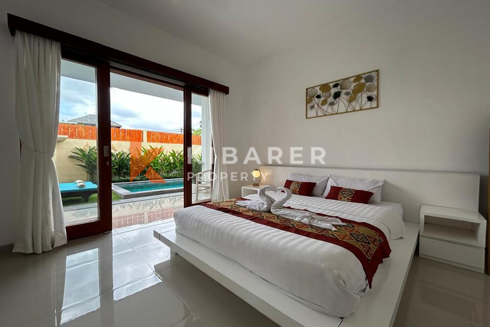 Delightful Two Bedroom Enclosed Living Villa Situated in Canggun Canggu — image 7