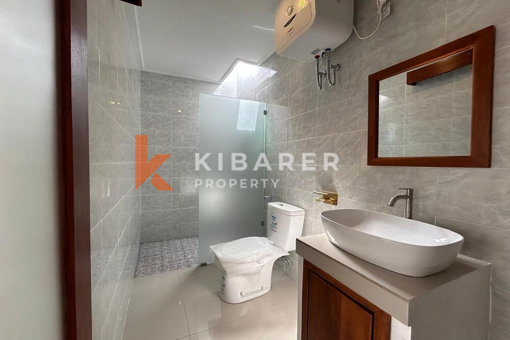 Delightful Two Bedroom Enclosed Living Villa Situated in Canggun Canggu — image 13