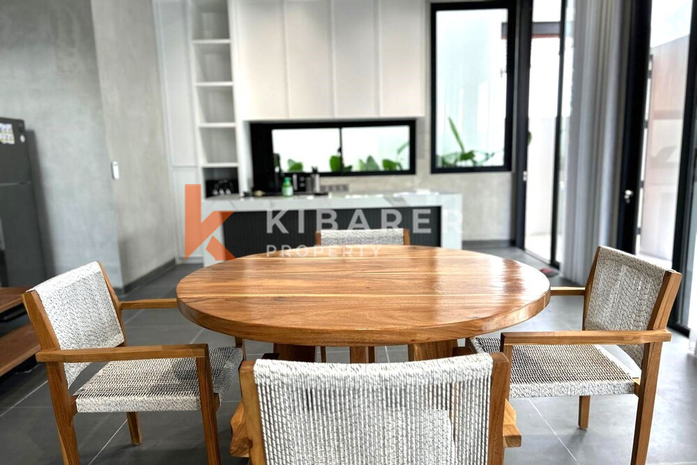 Exquisite Two Level Two Bedroom Contemporary Villa in Berawa — image 8