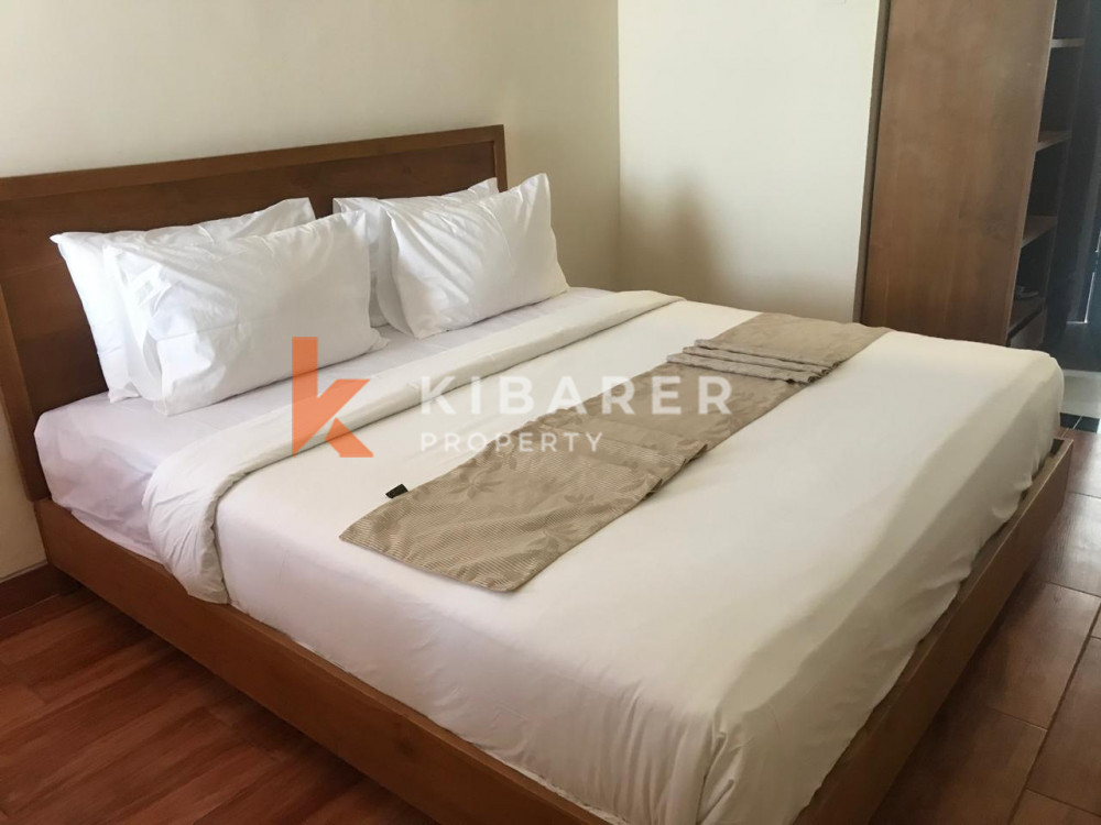 Charming Two-Bedroom Villa in Secure Gated Complex in Kerobokan — image 15