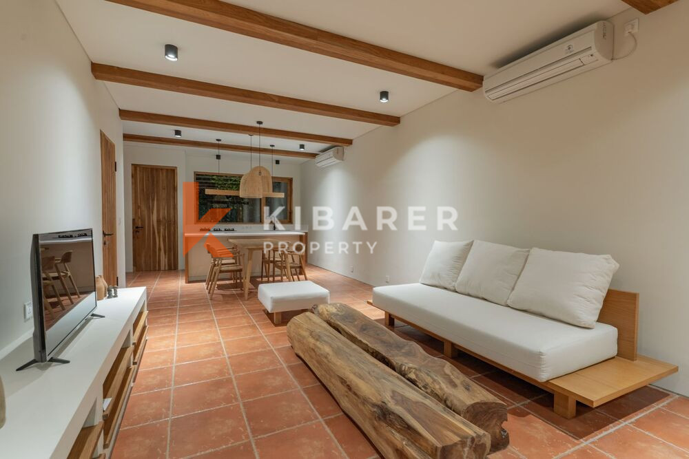 Chic Two Bedroom Enclosed Living Room Minimalist Villa in Canggu — image 11