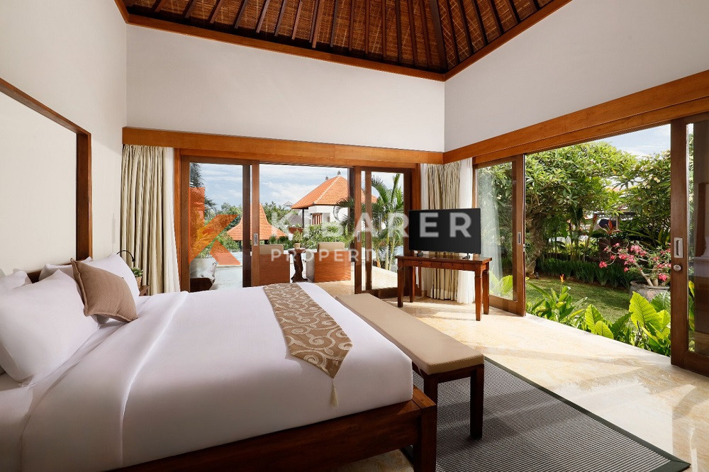 The Quintessence of Luxury and Rustic Charm Three-Bedroom Villa with Closed Living Room Located in Canggu — image 8