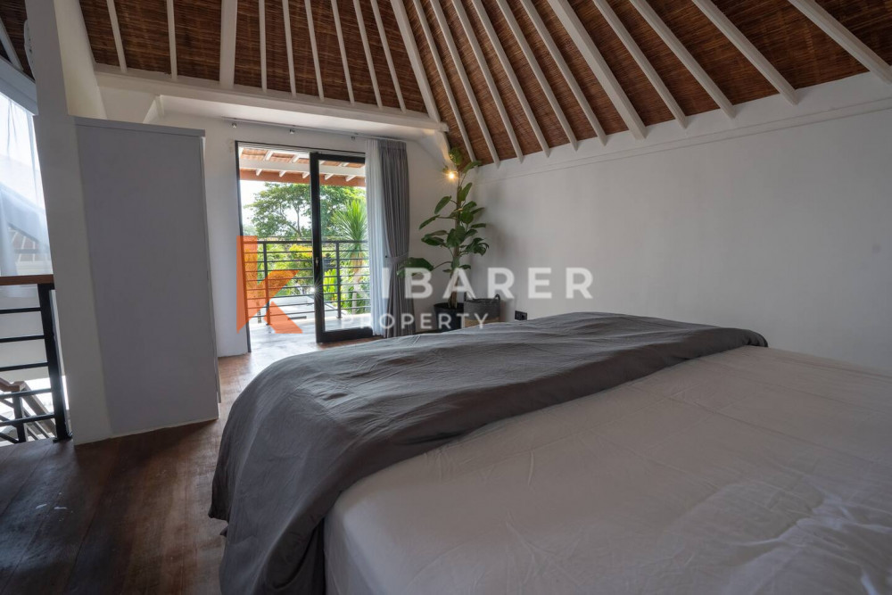 Three-Bedroom Villa with Closed Living Room in Balangan — image 12