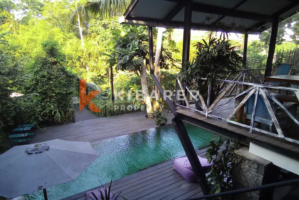 Wonderful Three Bedroom Riverside Villa Situated in Nyanyi — image 4