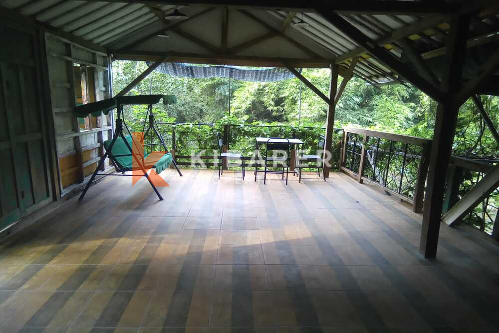Wonderful Three Bedroom Riverside Villa Situated in Nyanyi — image 6