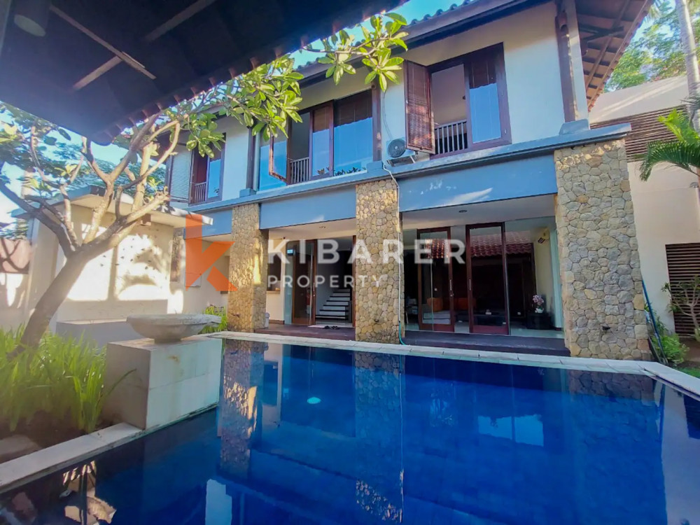 Three-bedroom Villa for Rent in West Side Sanur — image 1