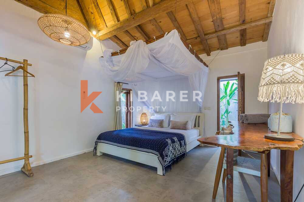 Beautiful Five Bedrooms Villa In Umalas Kerobokan — image 7