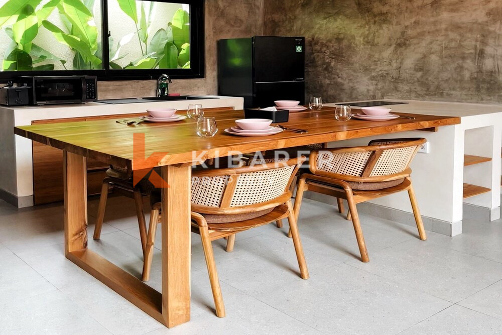 Contemporary One Bedroom Industrial Loft in Canggu — image 9