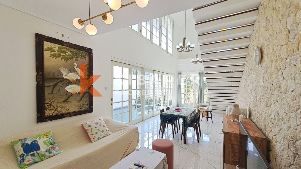 Beautiful Closed Three-Bedroom Villa Located in Canggu — image 4