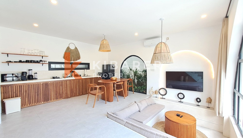 Stunning Brand New Mediterranean One-Bedroom Villa Located in the Heart of Canggu — image 8