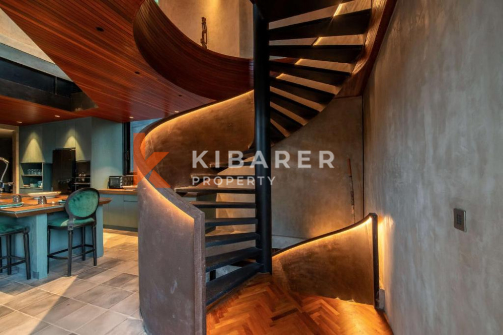 Five-Bedroom Luxury in Berawa in Canggu — image 8