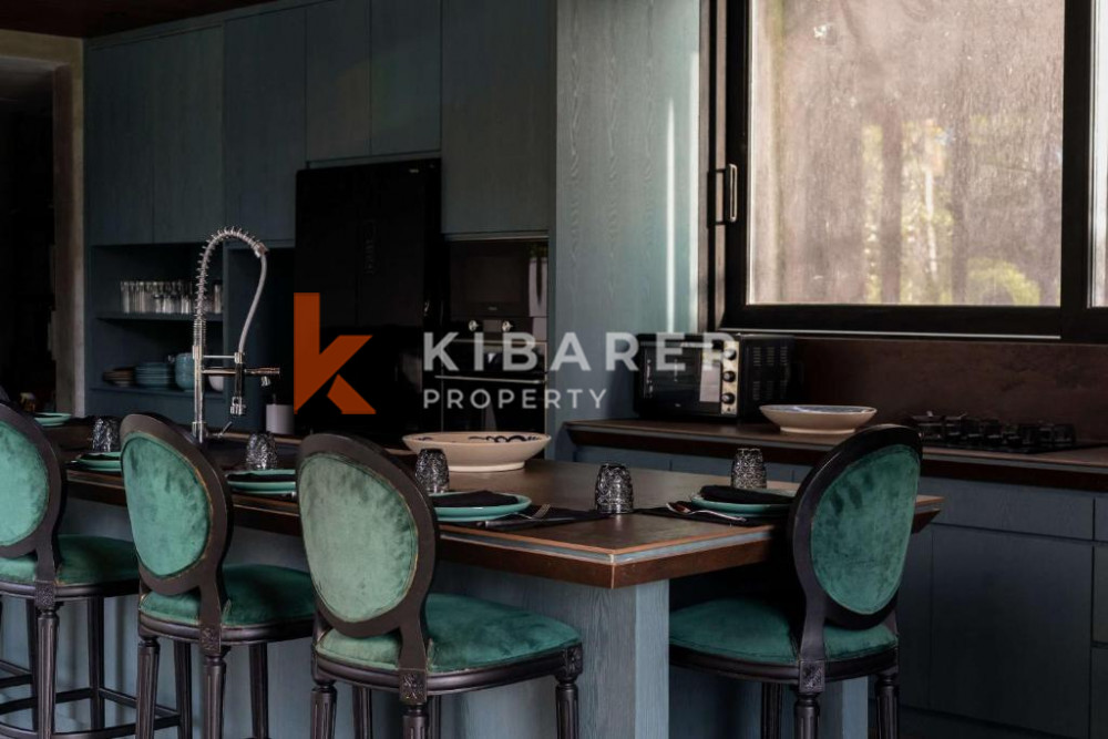 Luxury Five-bedroom in Berawa in canggu — image 15