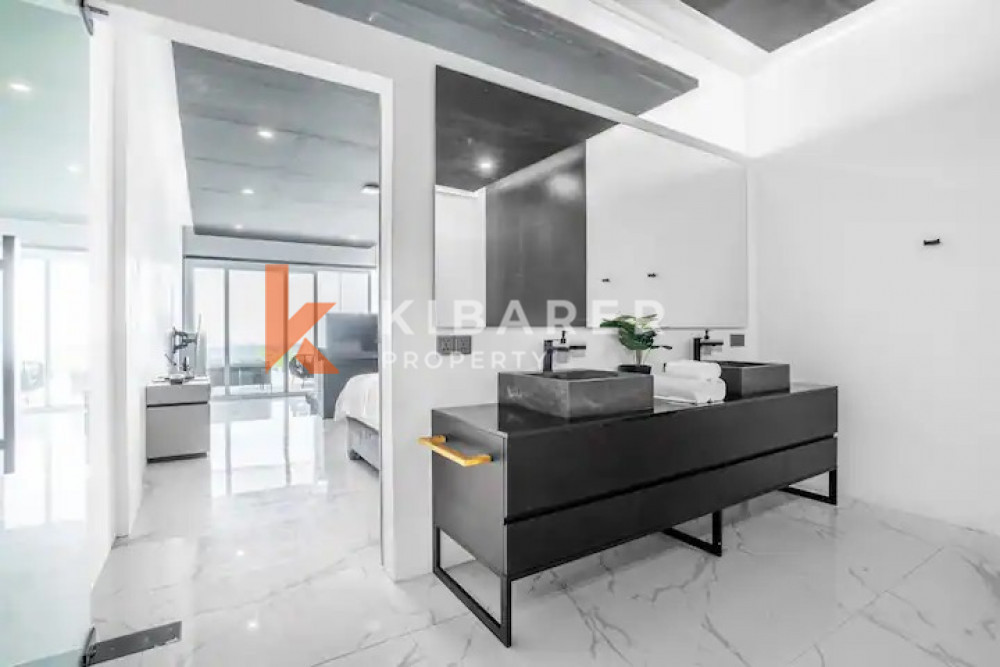 Six-bedroom Villa in Uluwatu with Ocean View And Shark Tank — image 15