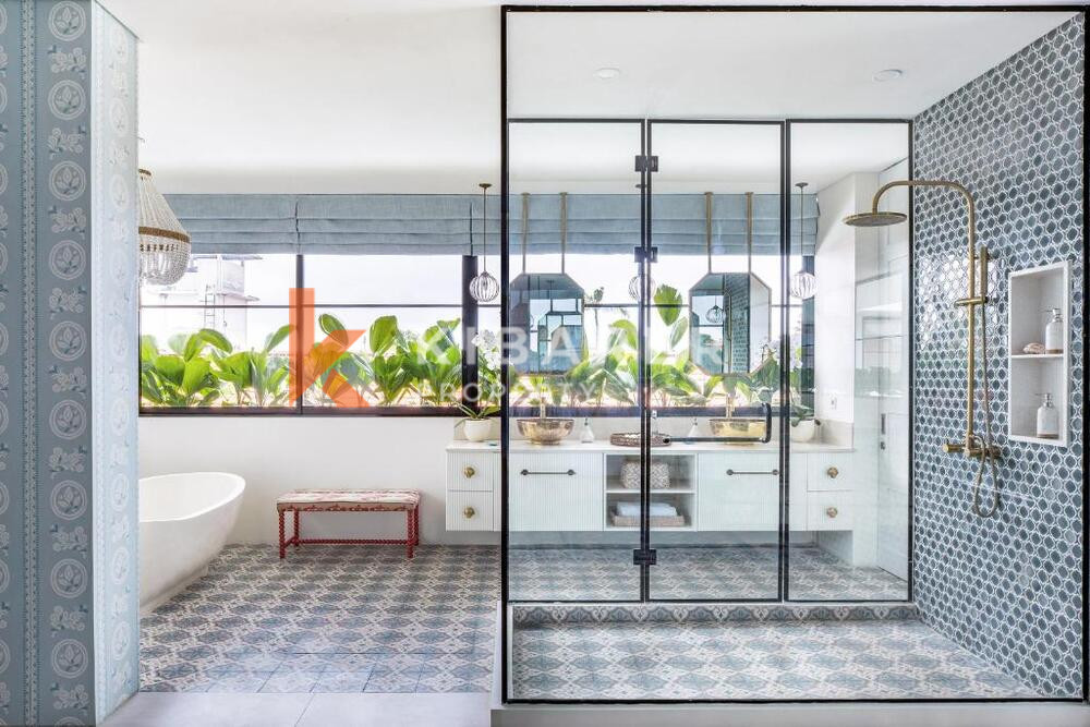 Serene Elegance: Aesthetic Five-Bedroom Villa Retreat in Canggu — image 15