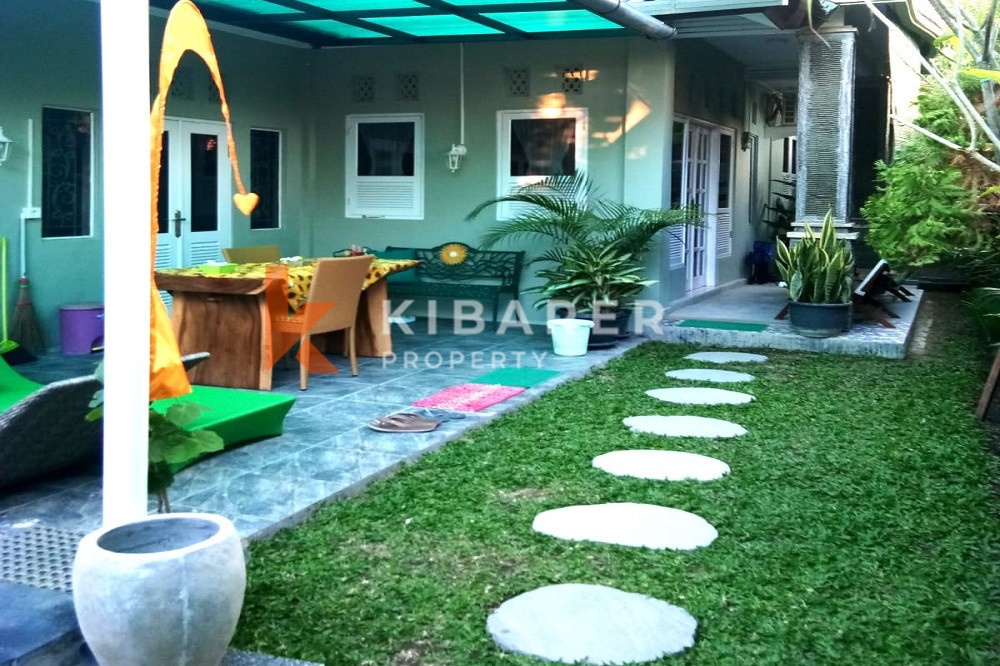 Cozy Closed Two-Bedroom Unfurnished Villa Near Canggu — image 10