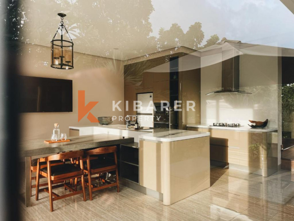 Three-Bedroom Villa with Closed Living Room for Rent at New Kuta Golf Pecatu — image 6