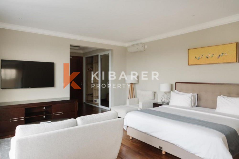 Three-bedroom and Enclosed Living for Rent in New Kuta Golf Pecatu — image 16