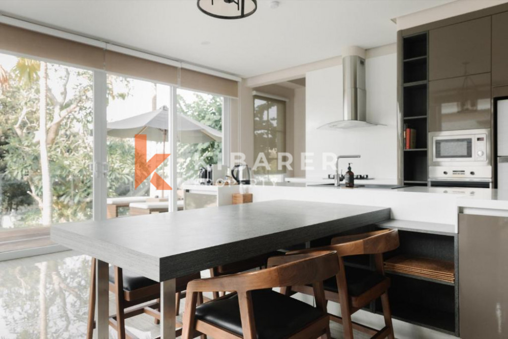 Three-Bedroom Villa with Closed Living Room for Rent at New Kuta Golf Pecatu — image 7