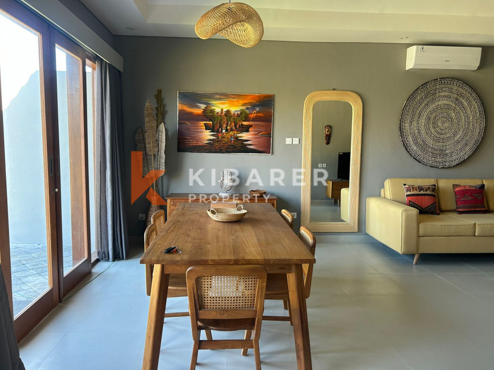 Two-Bedroom Villa with Enclosed Living Space in Melasti — image 2