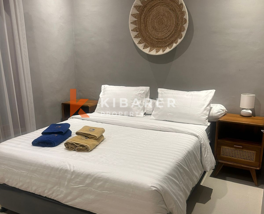 Two-Bedroom Villa with Enclosed Living Space in Melasti — image 9