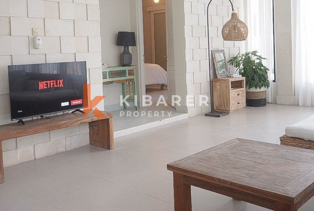 Two-bedromm Villa with Enclosed Living for Rent in Umalas — image 4