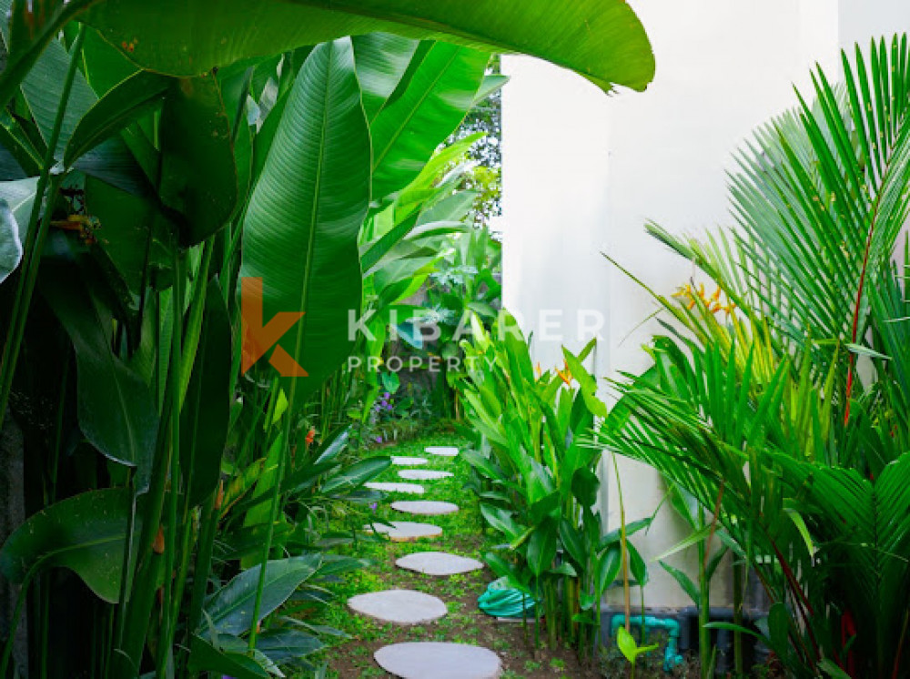 Magnificent Three-Bedroom Villa with Closed Living Room Located in Pererenan — image 7