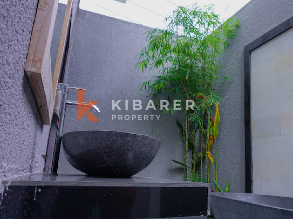 Magnificent Three-Bedroom Villa with Closed Living Room Located in Pererenan — image 14