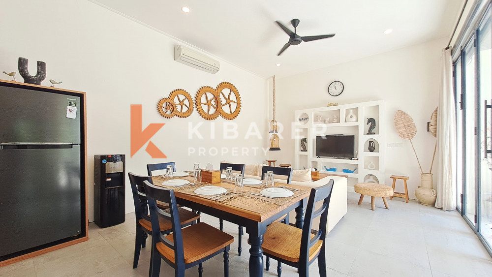 Recently Renovated Three-Bedroom Villa with Enclosed Living Room in Berawa — image 6