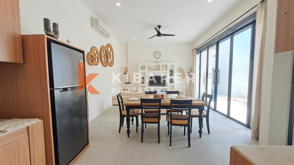 Recently Renovated Three-Bedroom Villa with Enclosed Living Room in Berawa — image 7