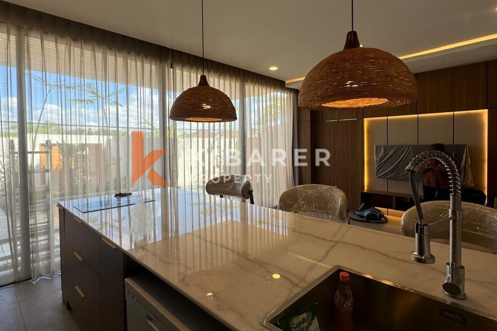 Beautiful Modern Three-Bedroom Private Villa in Canggu — image 7