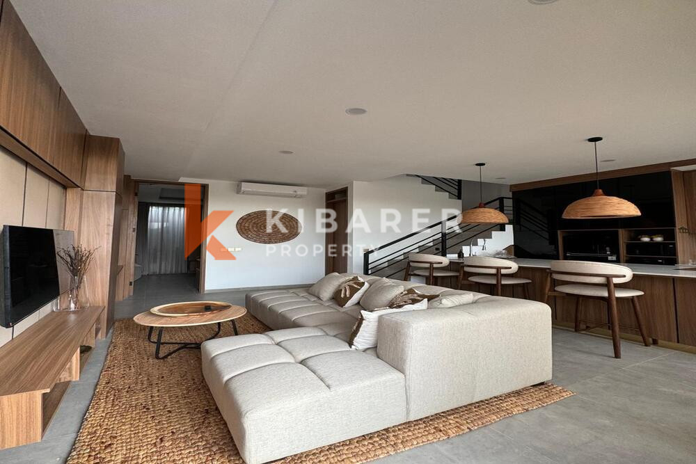 Beautiful Modern Three-Bedroom Private Villa in Canggu — image 6