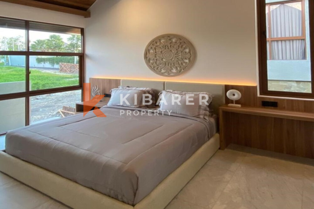Three-Bedroom Enclosed Living Room Villa with Luxurious Touches in Canggu — image 13