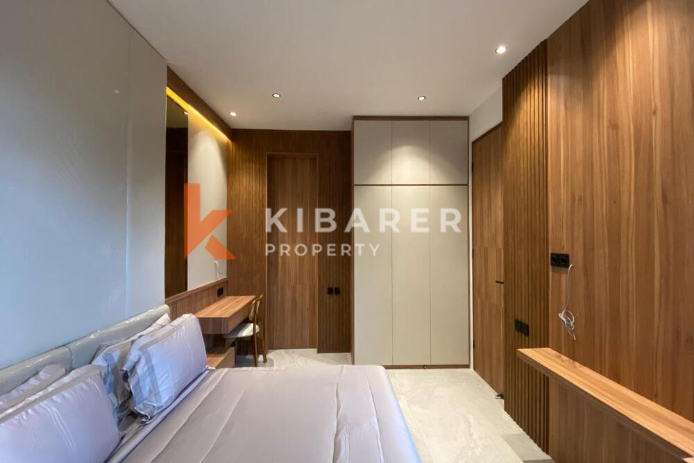 Three-Bedroom Enclosed Living Room Villa with Luxurious Touches in Canggu — image 18