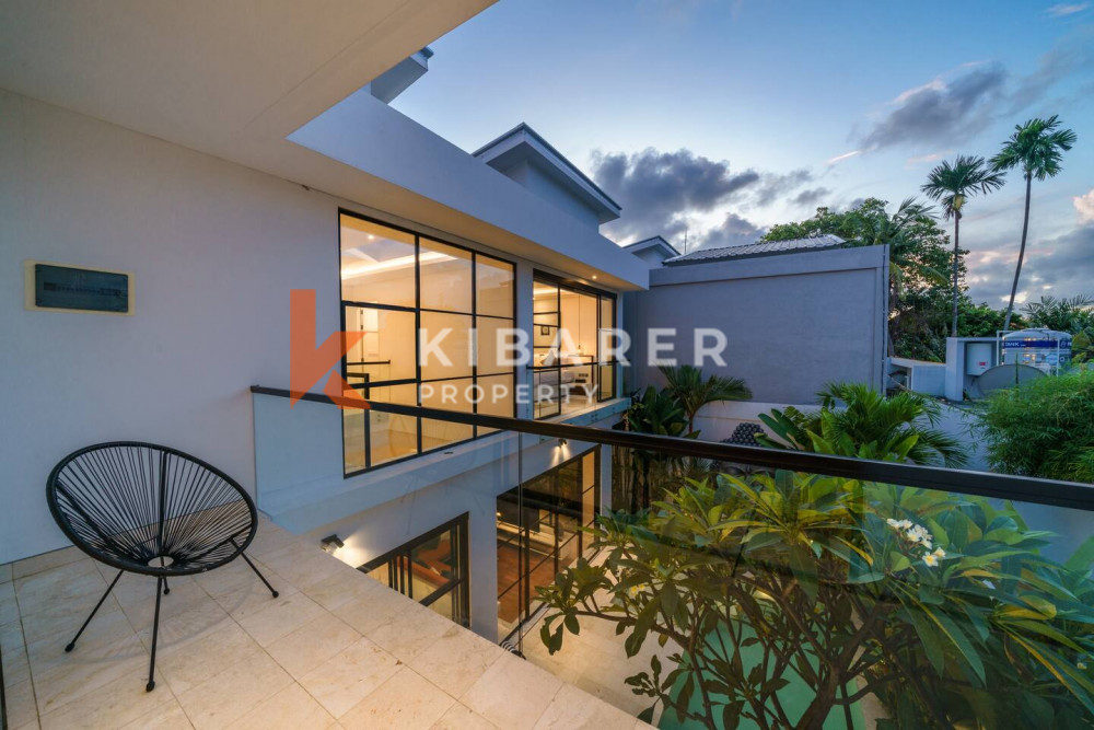 Luxury Three-Bedroom Villa in Prime Kerobokan — image 17