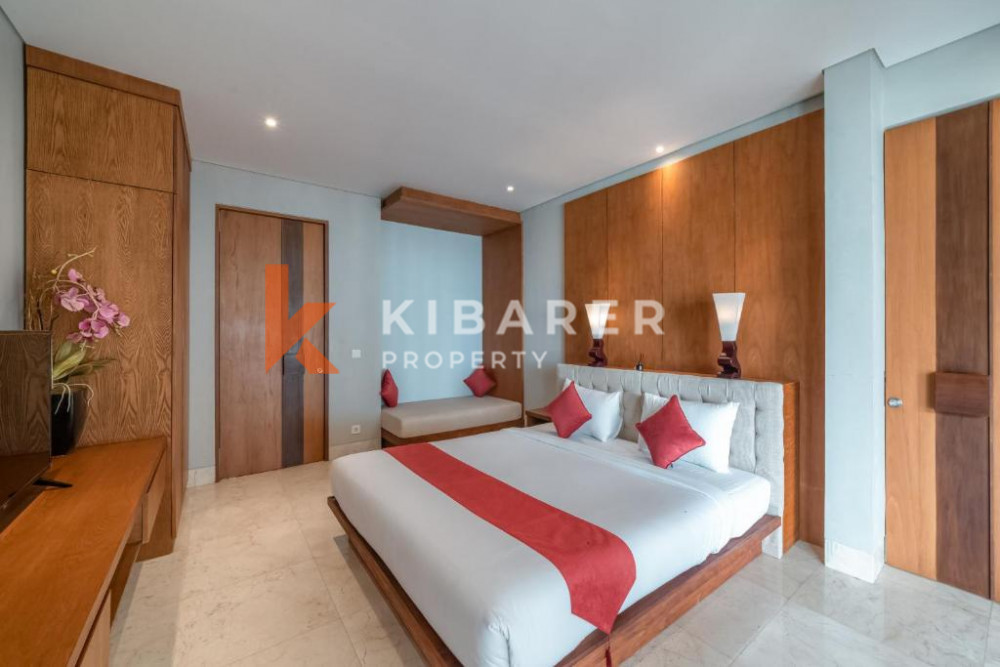 Ocean Front Four-bedroom Villa in Nusa Dua — image 11