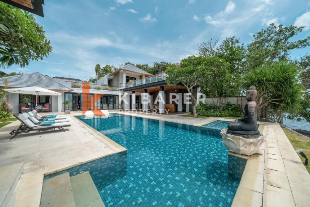 Four-Bedroom Seafront Villa in Nusa Dua — image 4