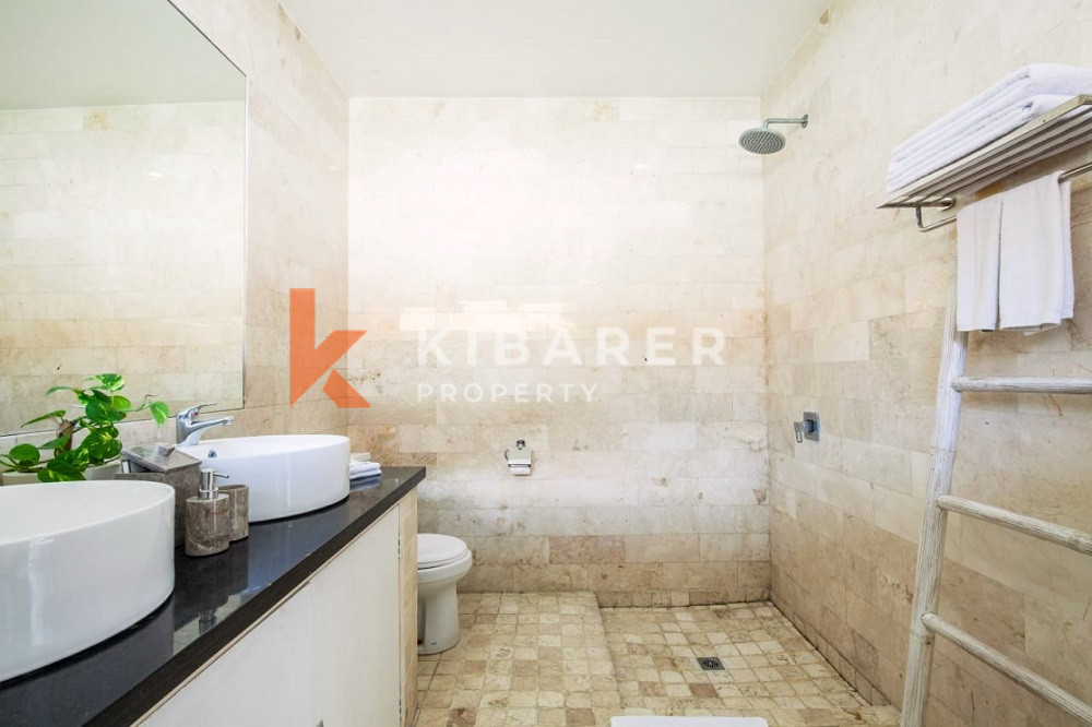 Spacious Fully Furnished Four-Bedrooms Enclosed Living Villa Situated in Seminyak Area — image 15