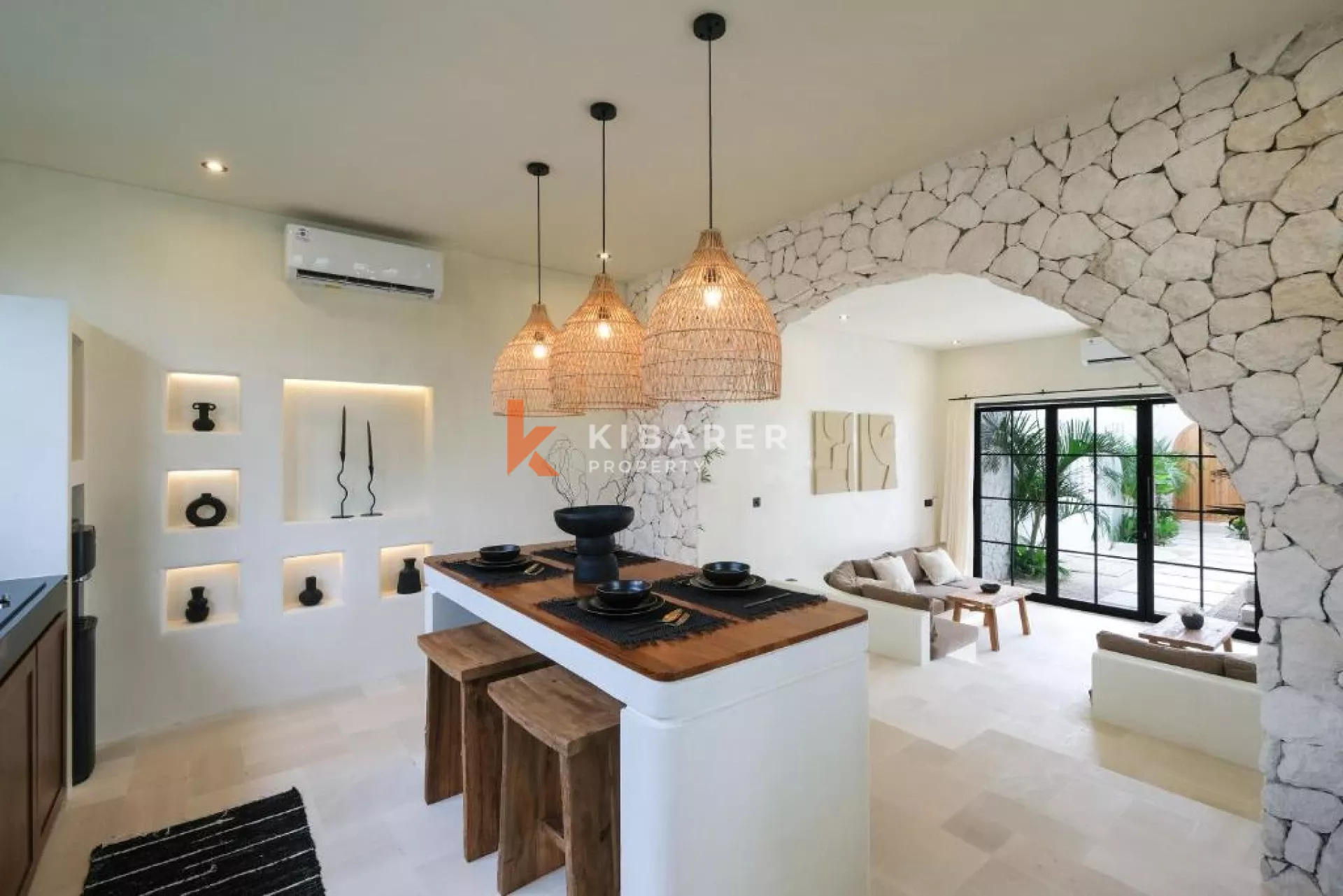 Mediterranean Two-Bedroom Villa in Pererenan — image 9
