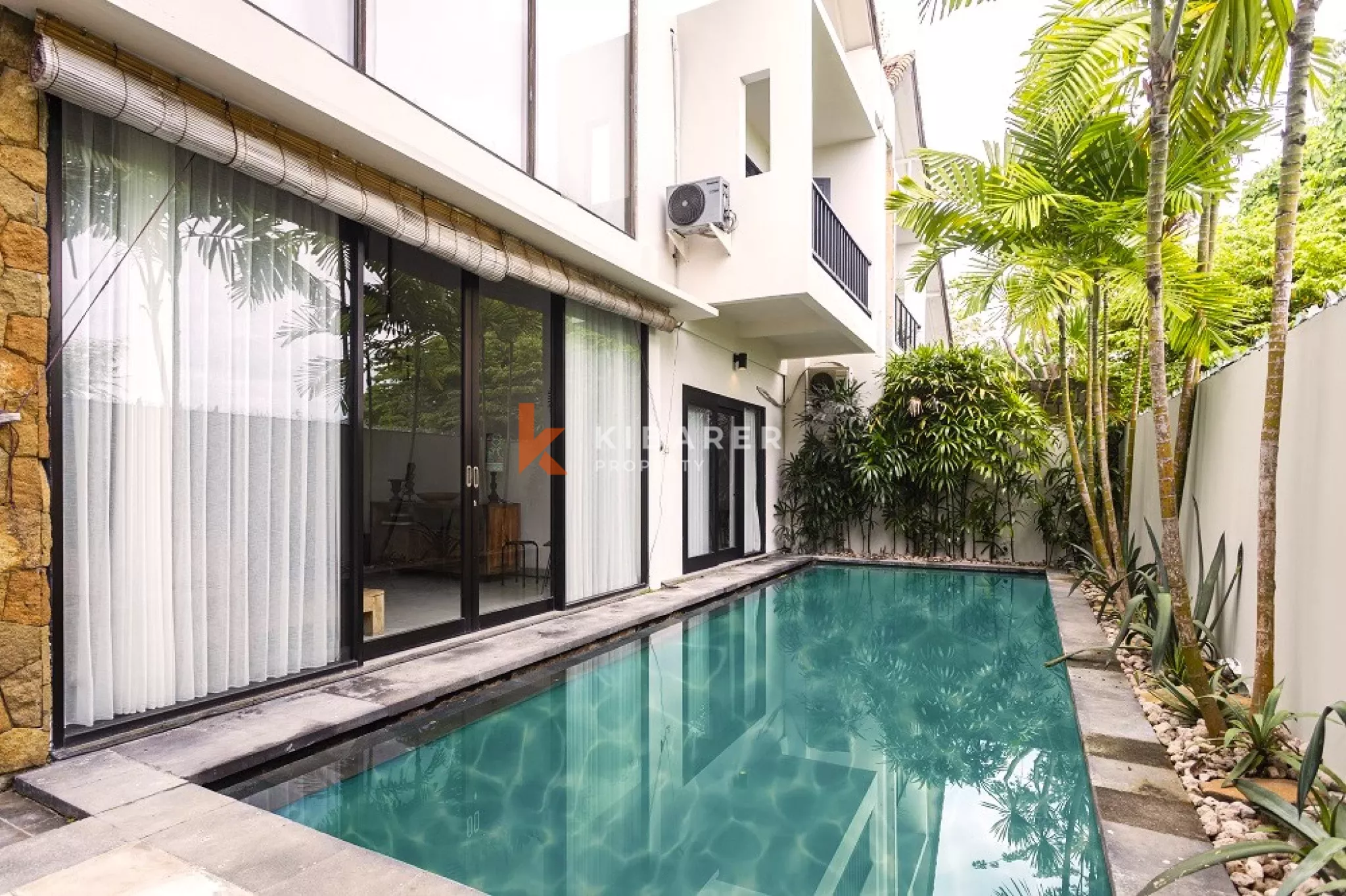 Fabulous Three Bedroom Enclosed Living Villa Located in Umalas