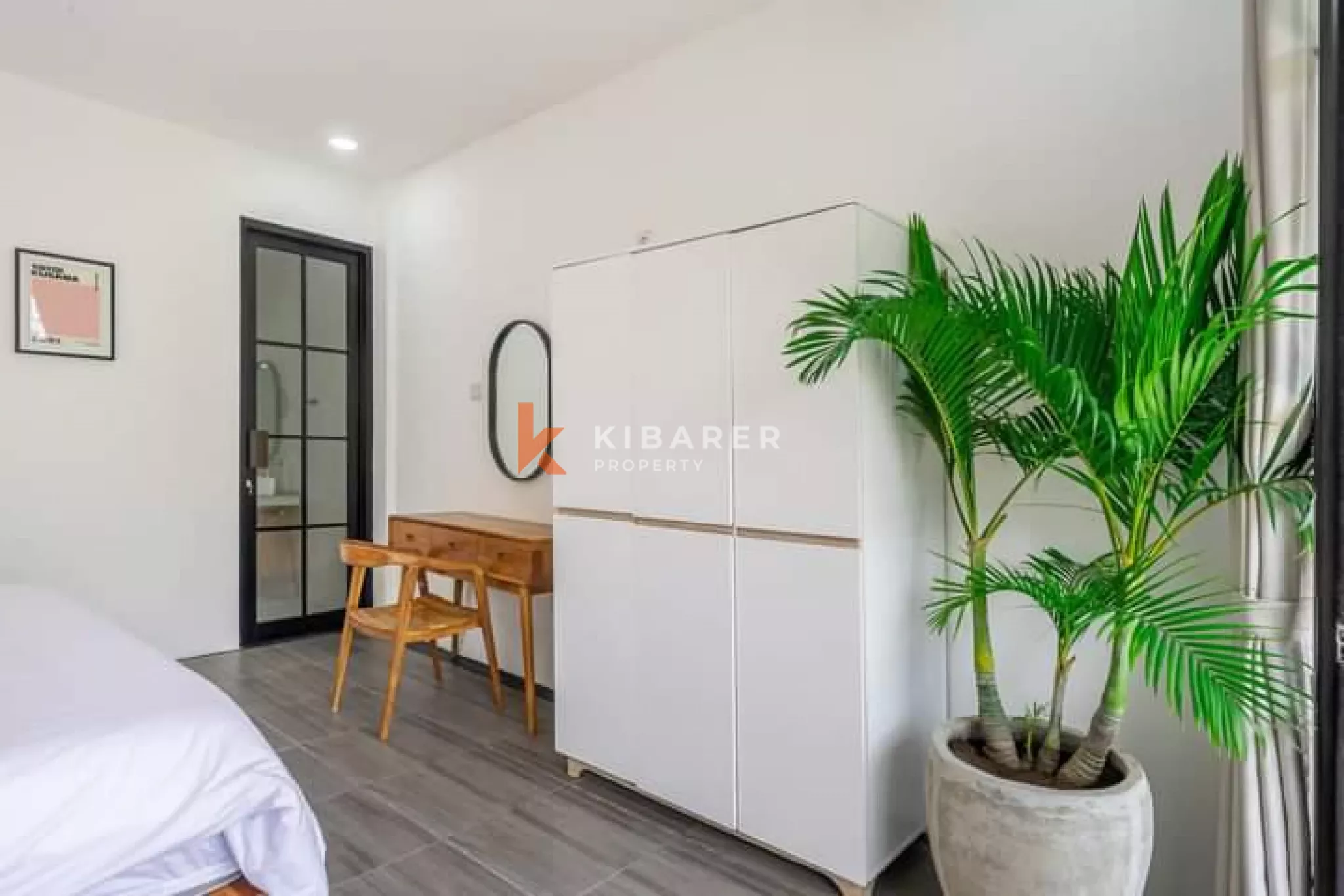 Industrial Style Villa with One Bedroom and Enclosed Living Area in Berawa — image 14