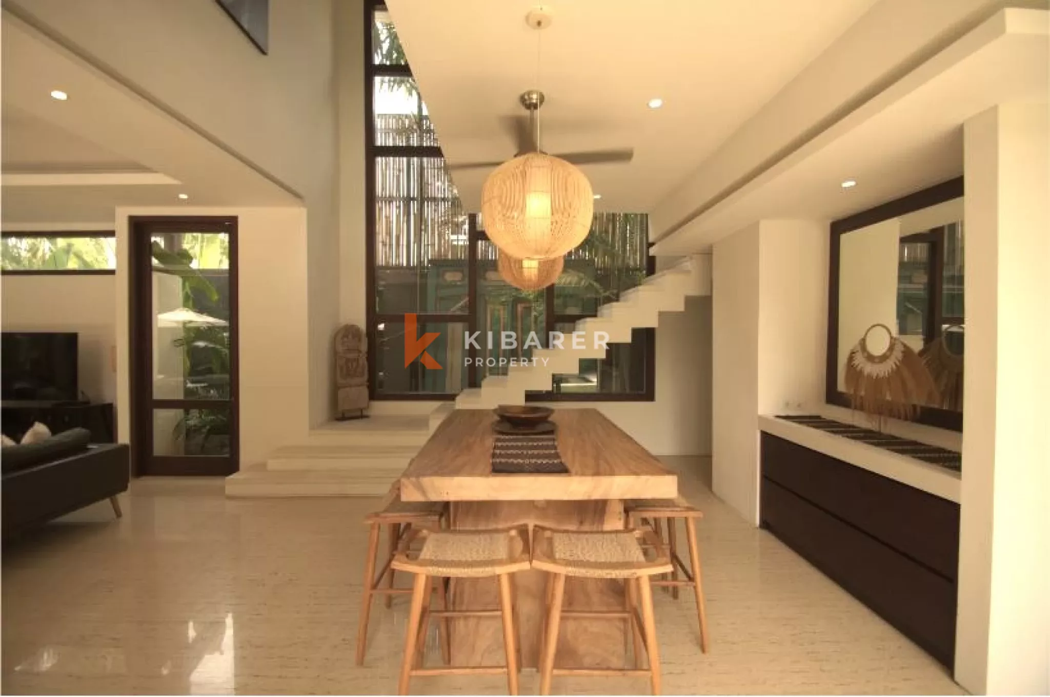 Luxury Five-Bedrooms plus Office Room with Enclosed Living Villa Located in Petitenget Area — image 13