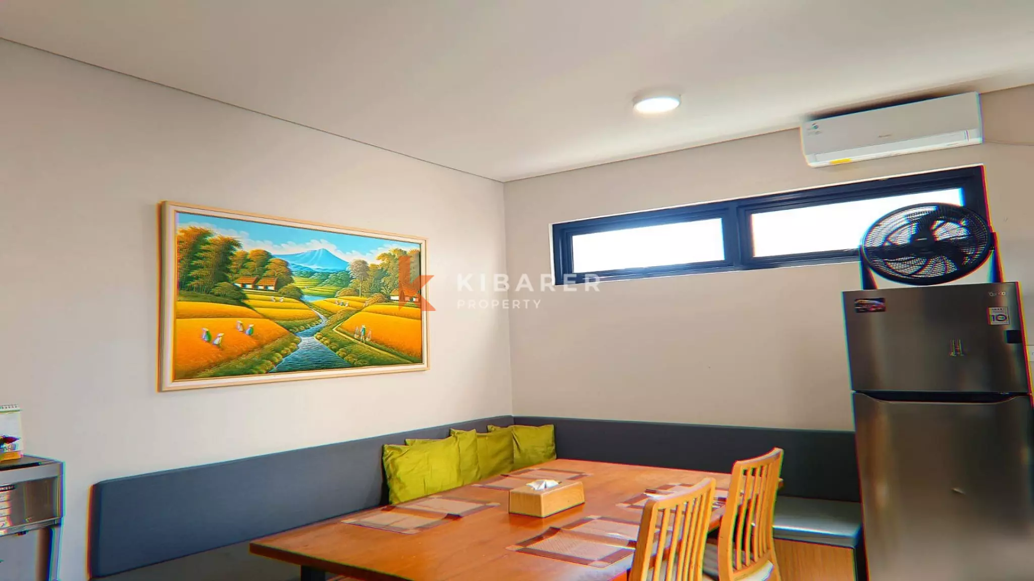 Cozy Two-Bedroom Enclosed Living Room Villa Situated in Ungasan — image 2
