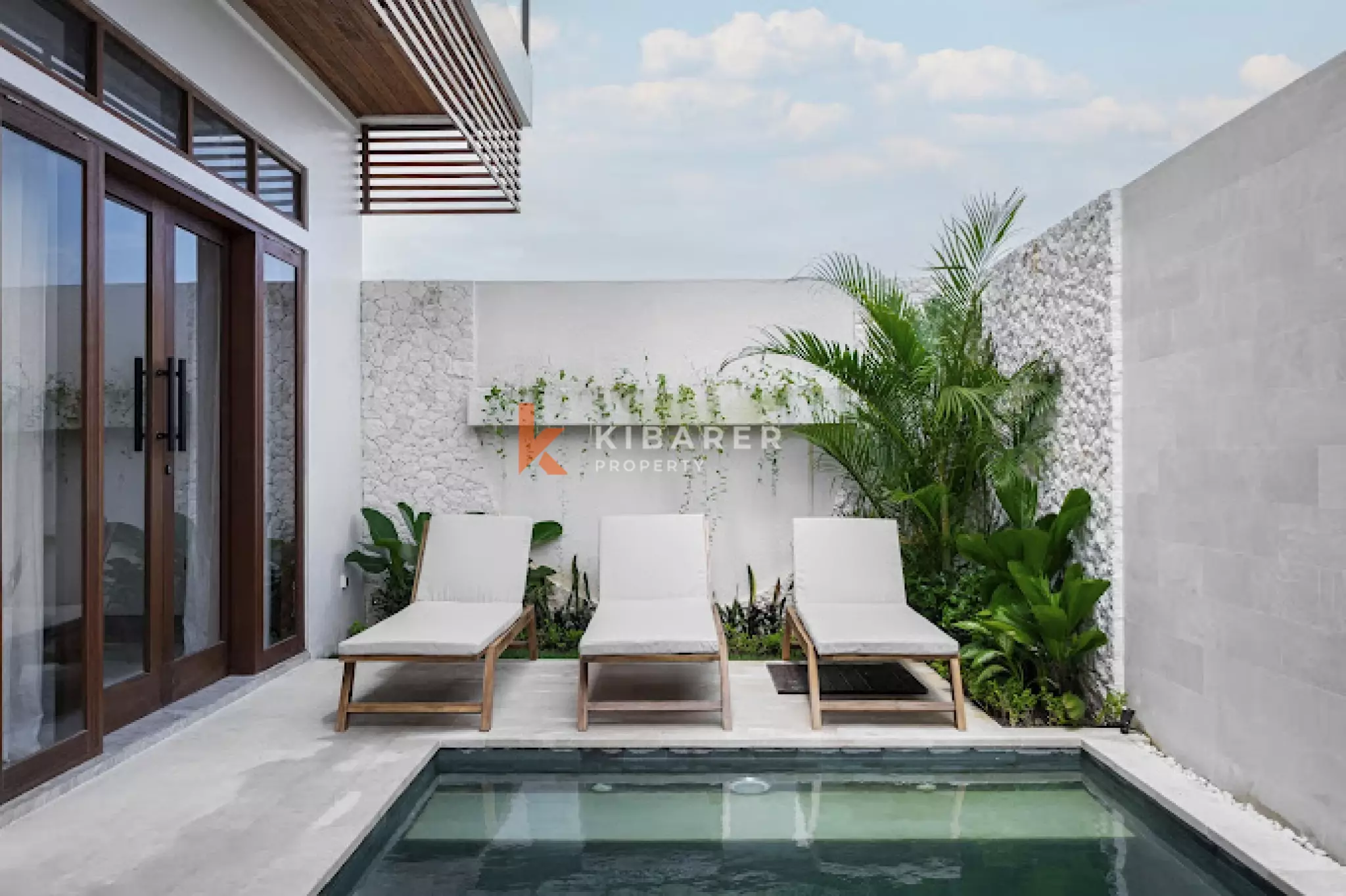 Lux Three Bedroom Villa with View and Near to Pererenan Beach
