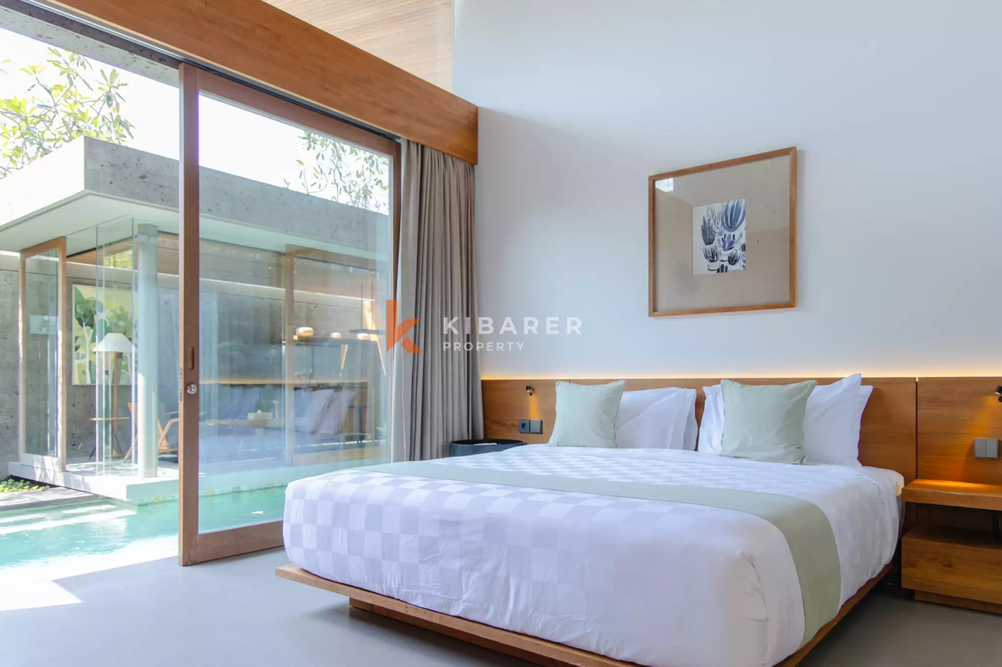Minimalist Two Bedroom Enclosed Living Villa in Canggu — image 5