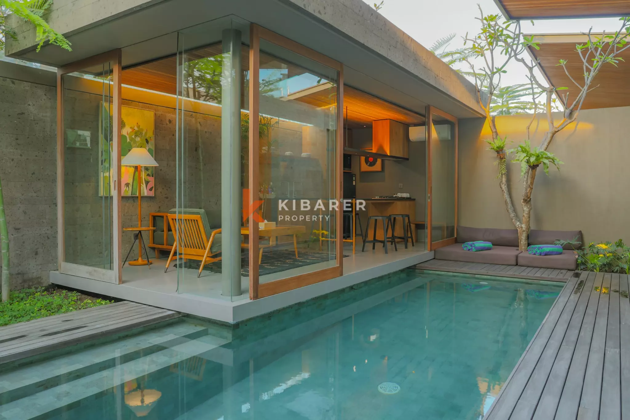 Minimalist Two Bedroom Enclosed Living Villa in Canggu — image 4