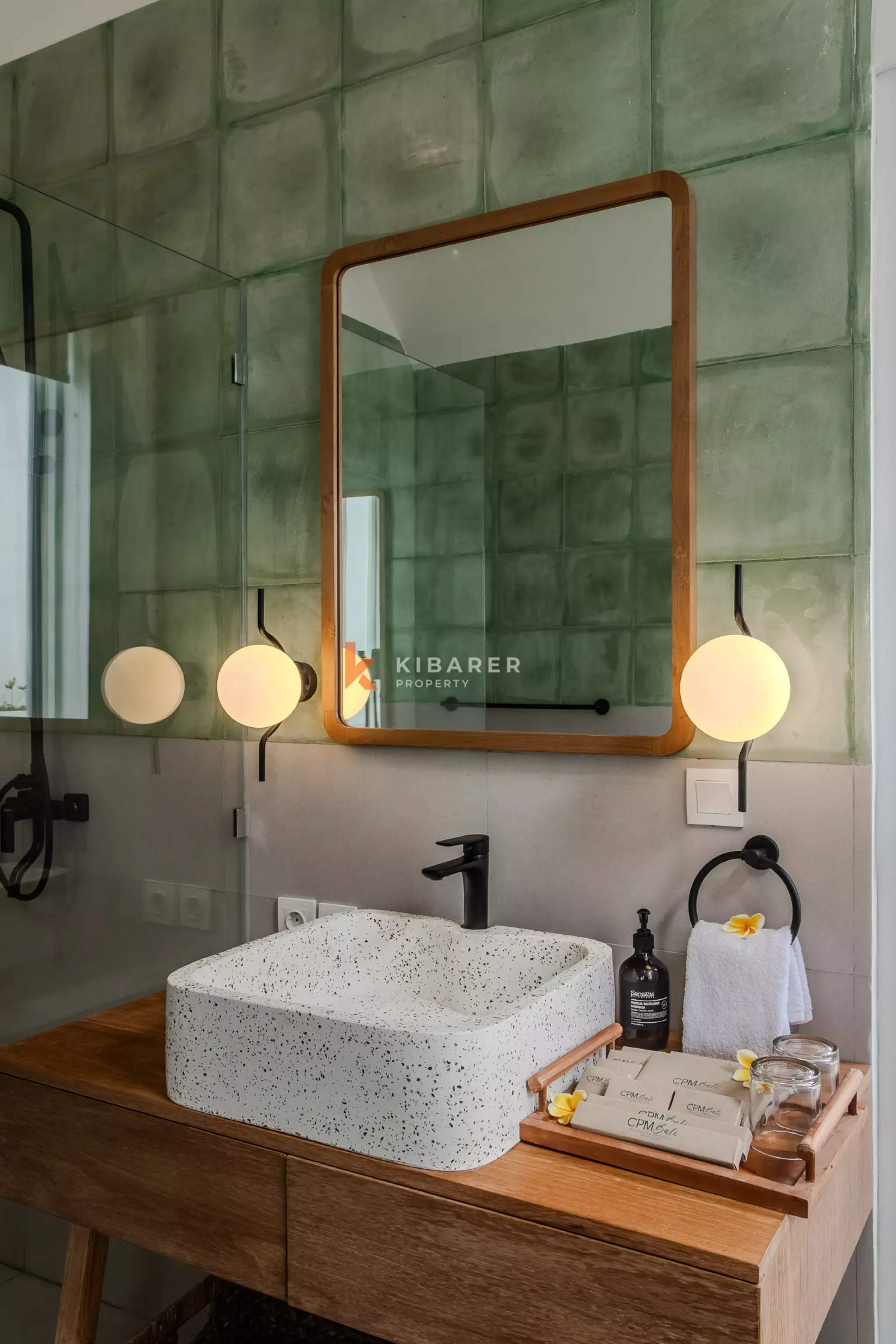 Compact two bedroom villa in Cemagi — image 17