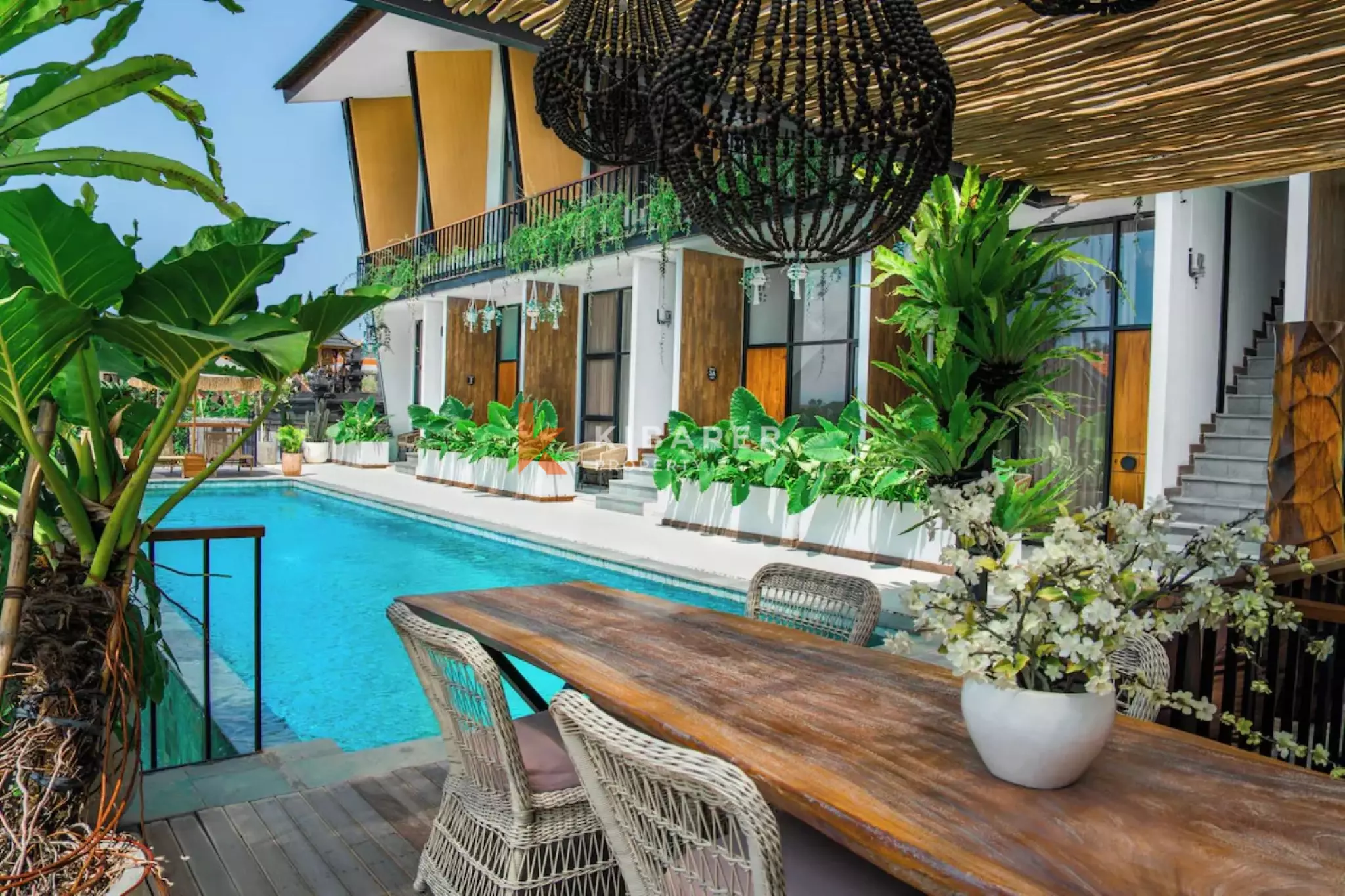 One Bedroom Apartment with Pool in Batu Bolong — image 1