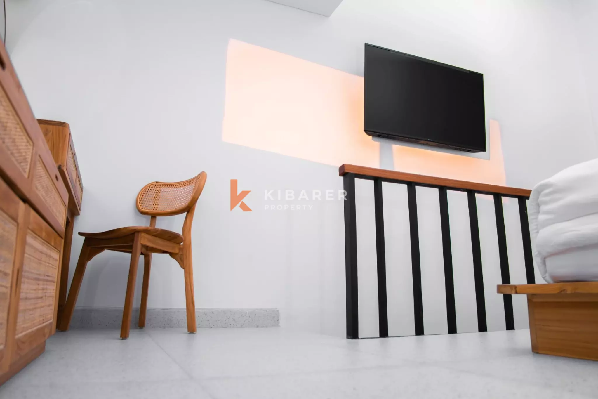 One Bedroom Apartment with Pool in Batu Bolong — image 6