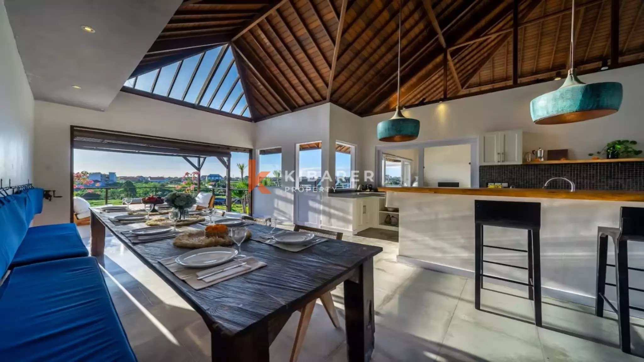Gorgeous Two Storey Four-Bedroom Enclosed Living Villa Nestled in Canggu — image 3
