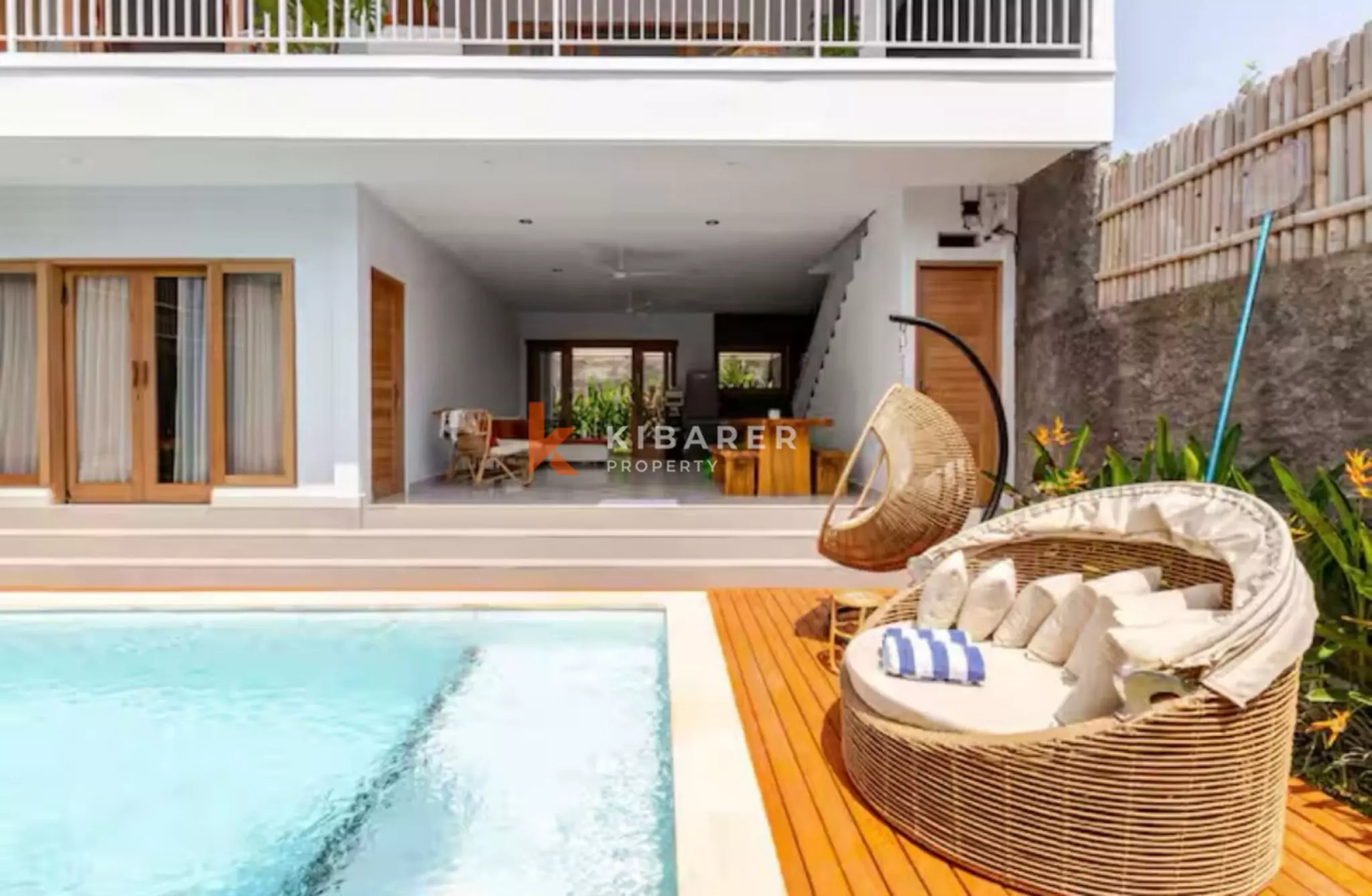 Three-Bedroom Villa with Garden in the Canggu Area